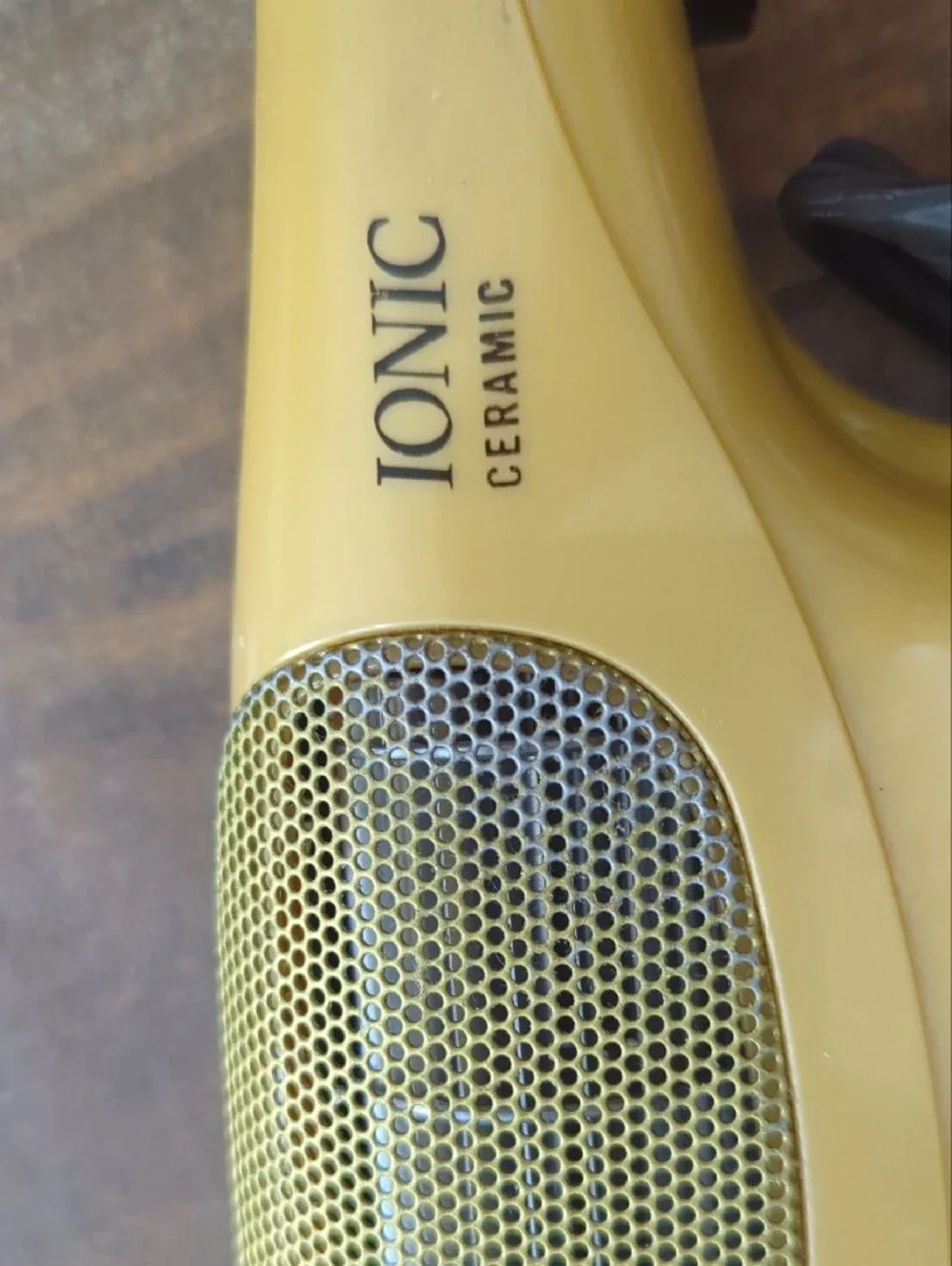 Andis Yellow Ionic Ceramic  Hair Dryer-1875 Watt Hand Held Styling Tool